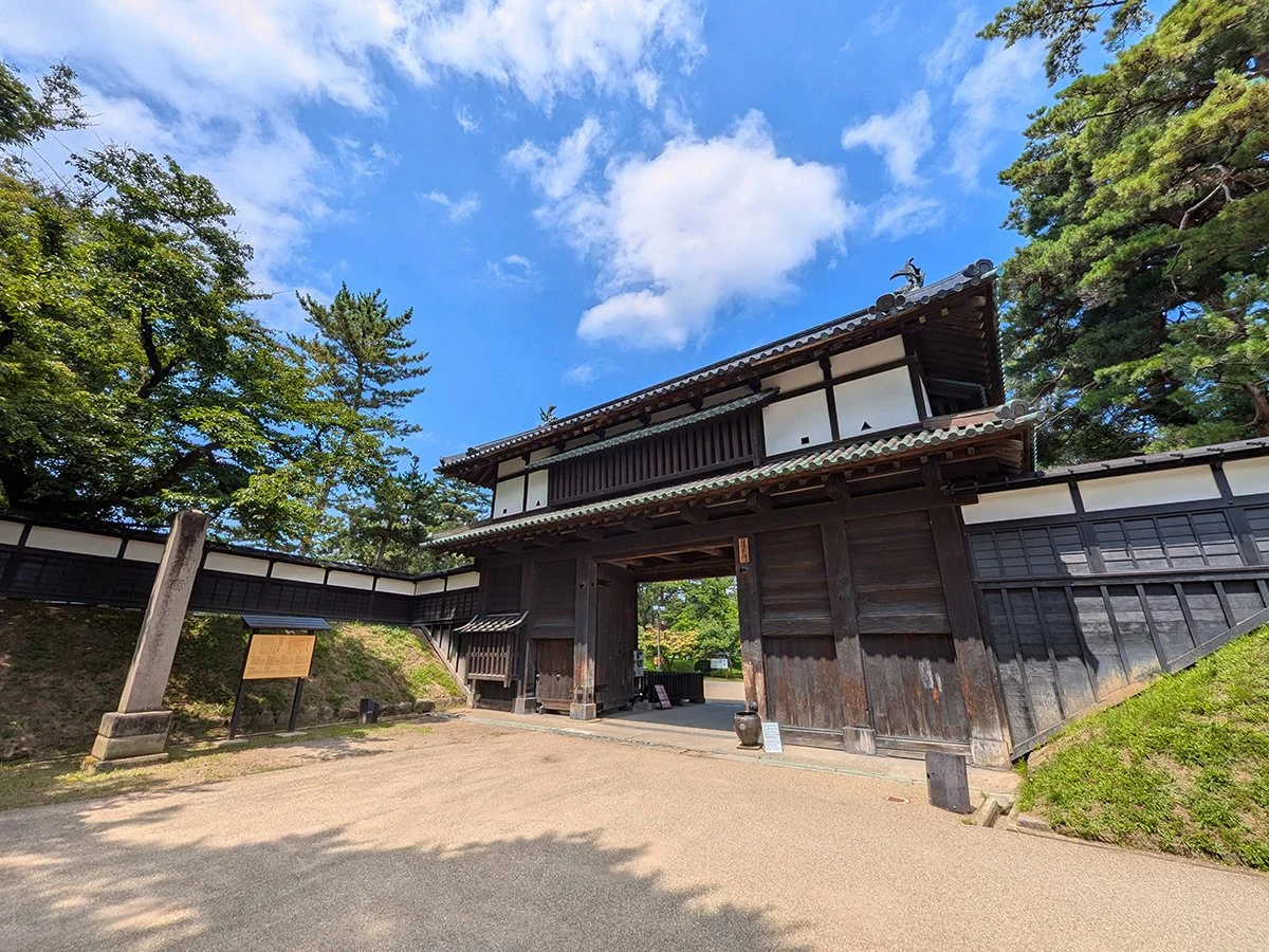 Travel Guide: Hirosaki — Danny With Love